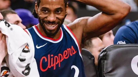 巴洛贡首秀进球！雷纳双响！美国队续写中北美及加勒比区冠军传奇！